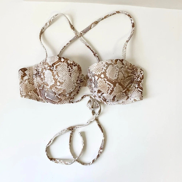 Sz. 34B Target Shade & Shore Bikini Top NWOT (H9) - Picture 1 of 8